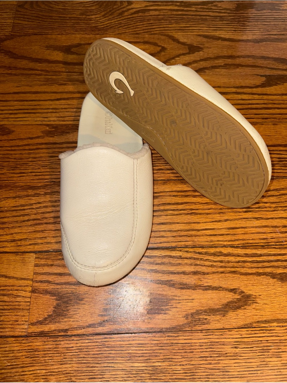Olukai Konea Bone White Shearling Lined Leather Mule Slide Slippers - 7